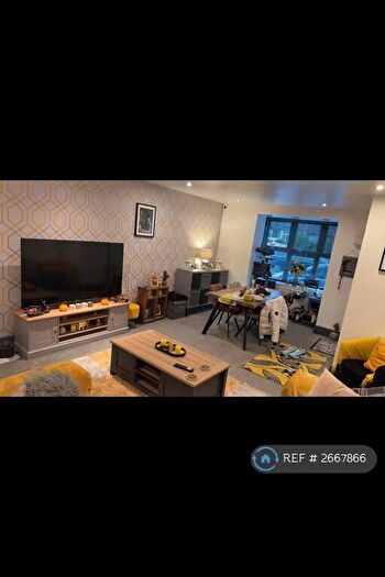 1 Bedroom Flat To Rent In Dimsdale Parade, Newcastle, ST5