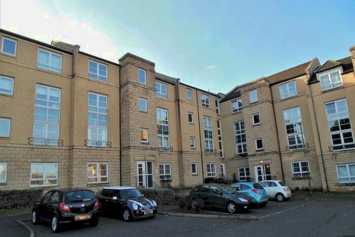 2 Bedroom Flat To Rent In Inglis Green Gait, Longstone, Edinburgh, EH14