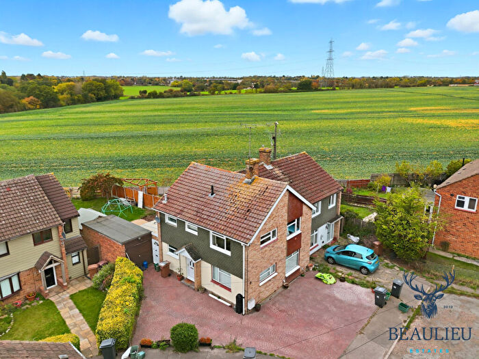 4 Bedroom Semi-Detached House For Sale In Lodge Crescent, Boreham, CM3