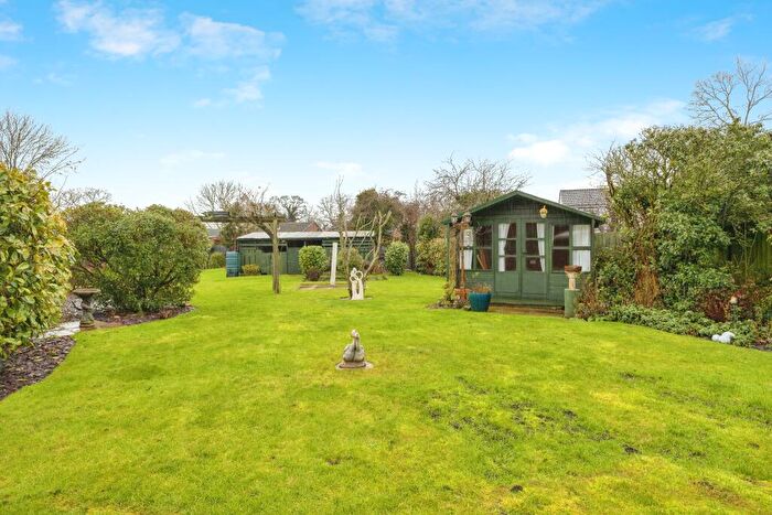 3 Bedroom Bungalow For Sale In Bellrope Lane, Wymondham, Norfolk, NR18