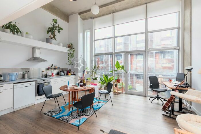 2 Bedroom Flat To Rent In Kings Wharf, Kingsland Road, Hackney, E8