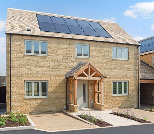 4 Bedroom Detached House For Sale In Saxon Drive, Manor Court, Market Lane, Greet, Cheltenham, GL54