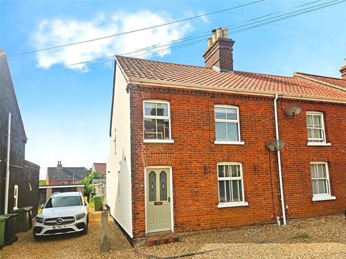 3 Bedroom End Terrace House For Sale In Queen Street, Wymondham, NR18