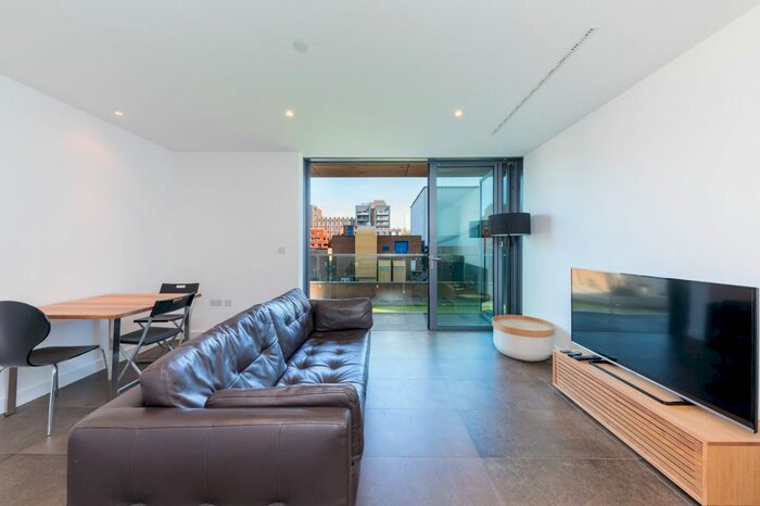 1 Bedroom Flat To Rent In City Road, London, EC1V