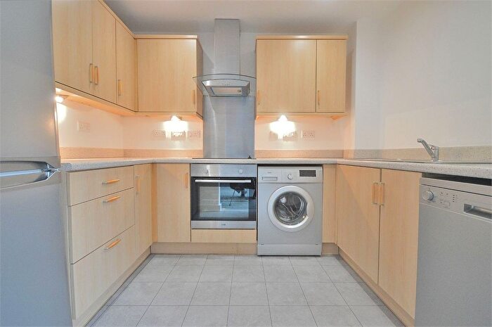 2 Bedroom Flat For Sale In Pavilion Court, Stimpson Avenue, Northampton, NN1