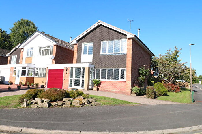 4 Bedroom Detached House For Sale In Church Hill Close, Solihull, B91