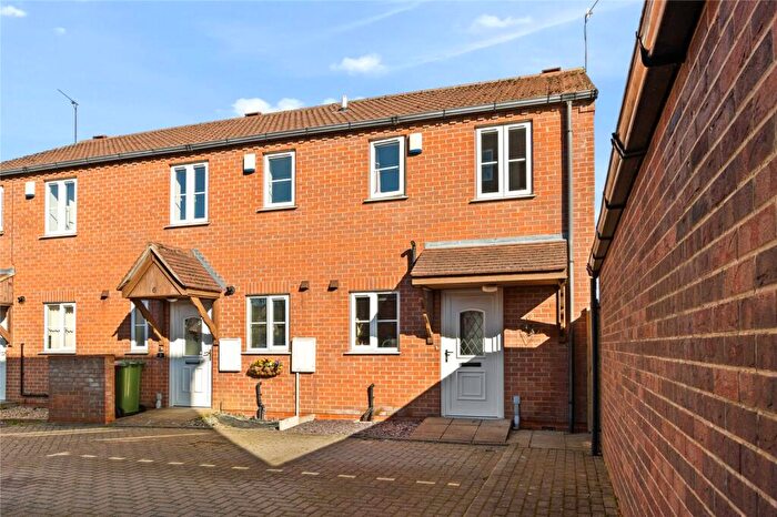 2 Bedroom End Of Terrace House For Sale In Foxton Way, Brigg, North Lincolnshire, DN20