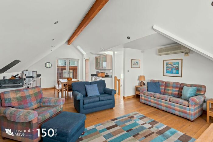 3 Bedroom End Of Terrace House For Sale In Fore Street, Salcombe, TQ8