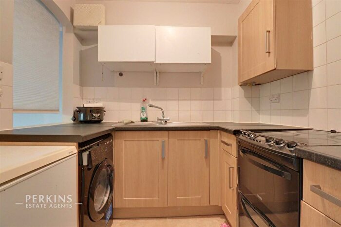 1 Bedroom Flat For Sale In Southall, UB2