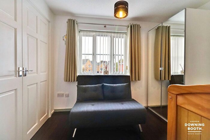 2 Bedroom Semi-Detached House For Sale In Kenilworth Crescent, Cavendish Park, Walsall, WS2