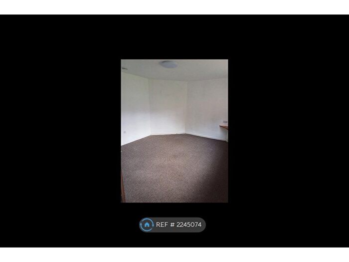 4 Bedroom Terraced House To Rent In Rosewood Road, Dudley, DY1