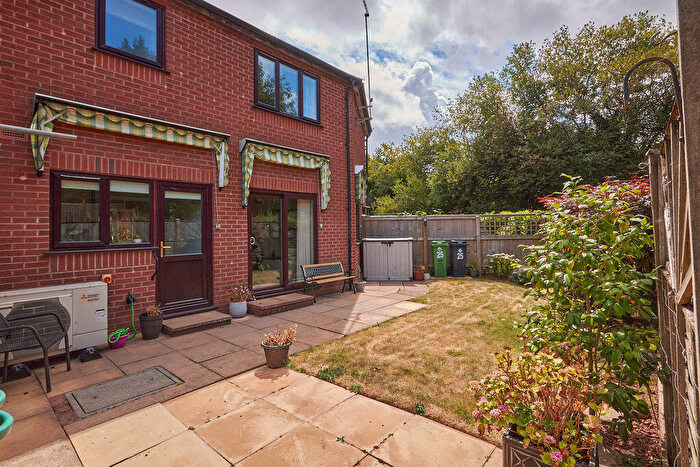 2 Bedroom Retirement Property For Sale In Honeylands Drive, Exeter, EX4