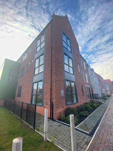 2 Bedroom Flat To Rent In Finkle Court, Hull, HU1