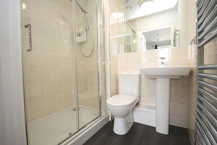 2 Bedroom Flat To Rent In Barnyard Park Rigg, South Gyle, Edinburgh, EH12