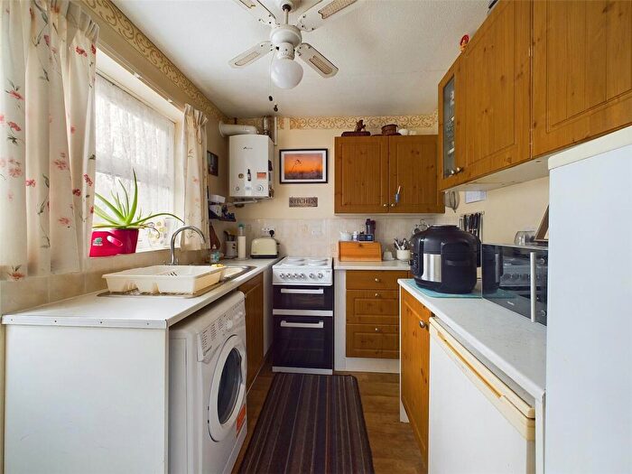 2 Bedroom Bungalow For Sale In Courtfield Road, Quedgeley, Gloucester, Gloucestershire, GL2
