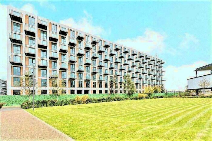 1 Bedroom Flat To Rent In Windlass House, Schooner Road, Pontoon Dock, E16