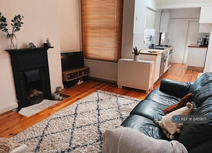 2 Bedroom Terraced House To Rent In Stanley Road, Forest Fields, Nottingham, NG7