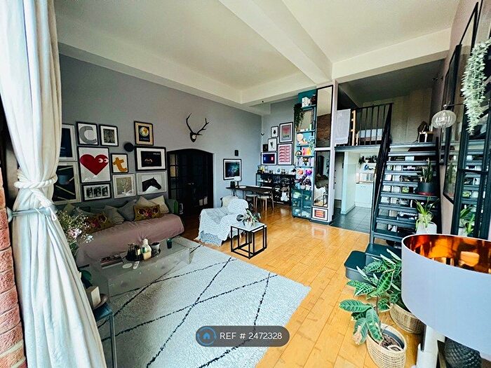 2 Bedroom Flat To Rent In The Bow Quarter, London, E3