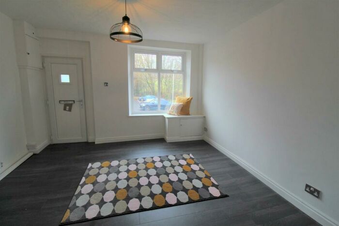 2 Bedroom Cottage To Rent In Chapel Street, Tottington, BL8