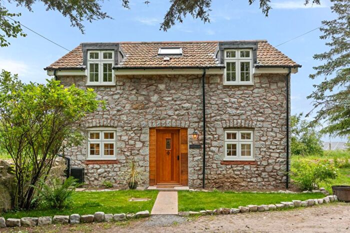 2 Bedroom Detached House For Sale In Hewish, Weston-Super-Mare, BS24