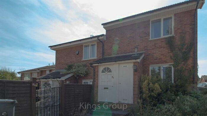 1 Bedroom Maisonette To Rent In Wheatsheaf Drive, Ware, SG12