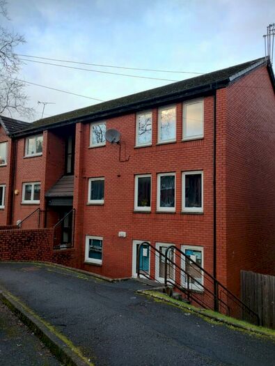 2 Bedroom Flat To Rent In Kelvinside Drive, Glasgow, G20