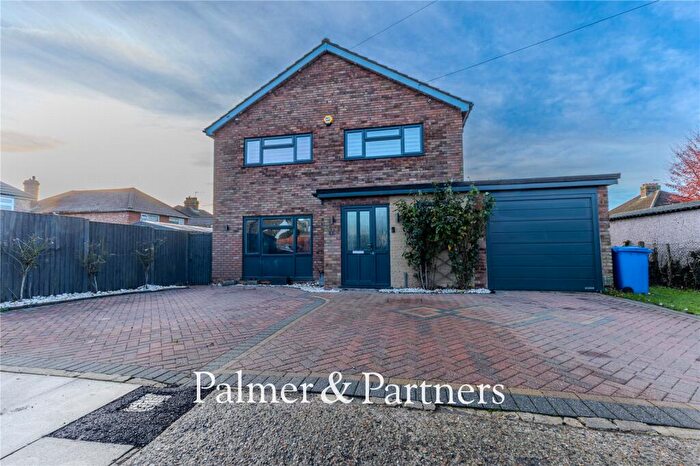 3 Bedroom Detached House For Sale In Chesterfield Drive, Ipswich, Suffolk, IP1