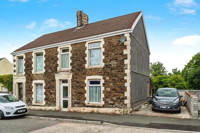 3 Bedroom Semi-Detached House For Sale In Station Road, Fforestfach, Swansea, SA5
