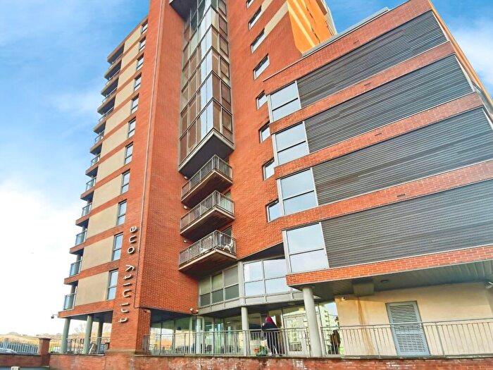 1 Bedroom Flat To Rent In Trinity One, East Street, Leeds, LS9
