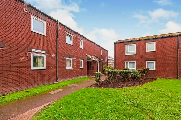 1 Bedroom Flat To Rent In Wild Goose Drive, London, SE14