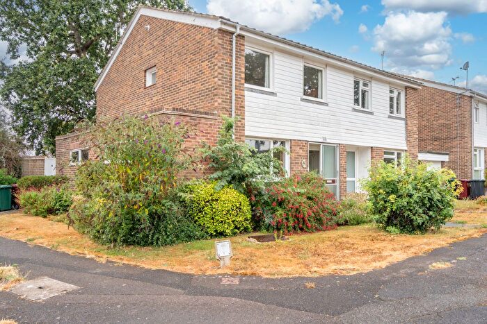 3 Bedroom Semi-Detached House For Sale In Little Breach, Chichester, PO19
