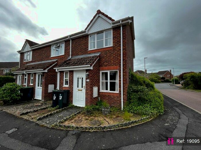 2 Bedroom Semi-Detached House To Rent In Miller Road, Christchurch, BH23