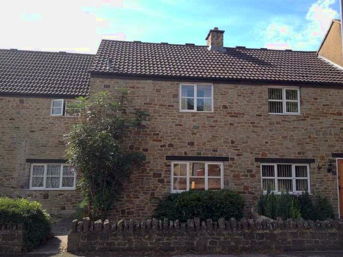 2 Bedroom Property To Rent In Bath Road, Bristol, BS30