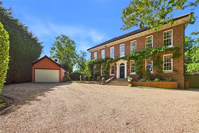 5 Bedroom Detached House For Sale In Ravenswood Drive, Camberley, Surrey, GU15