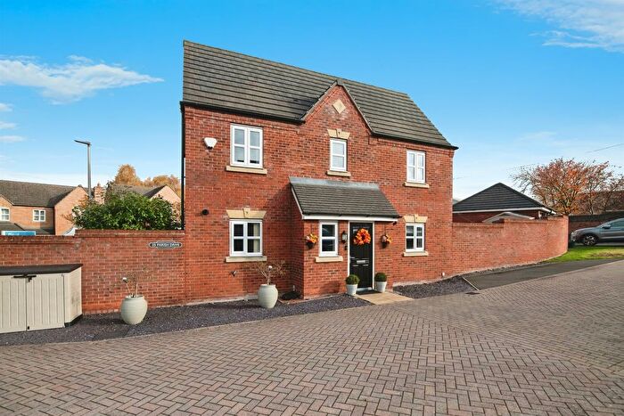 3 Bedroom Detached House For Sale In Parish Drive, Tipton, DY4