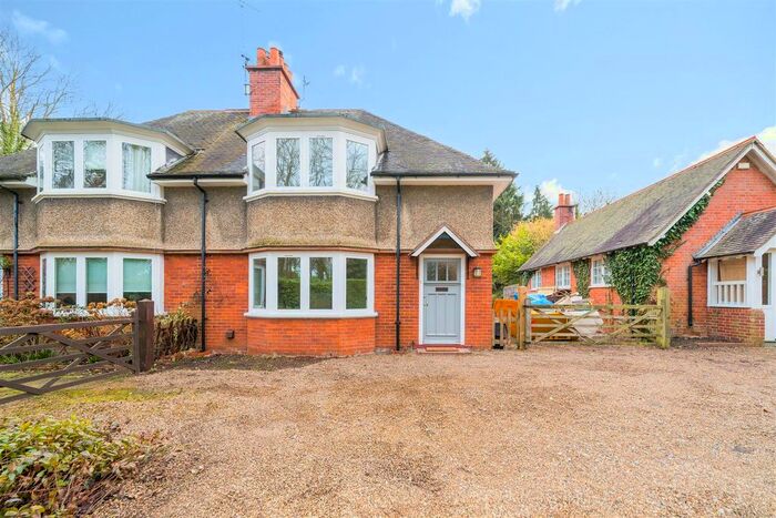 2 Bedroom Semi-Detached House To Rent In Hall Cottages, Crazies Hill, Reading, RG10