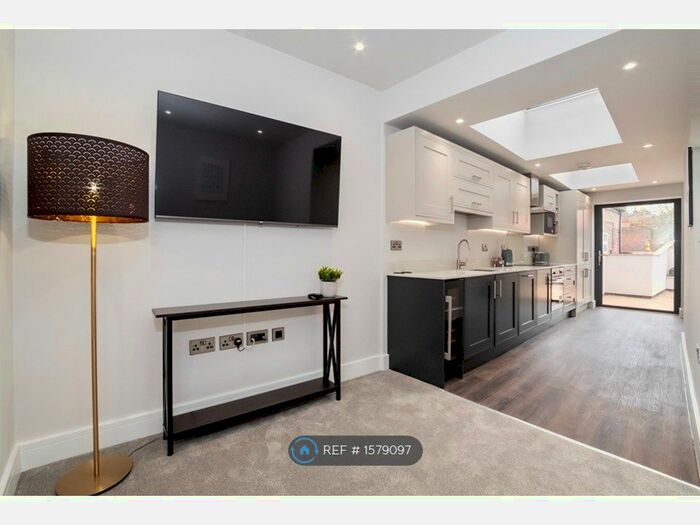 1 Bedroom Flat To Rent In The Old Hotel, York, YO30