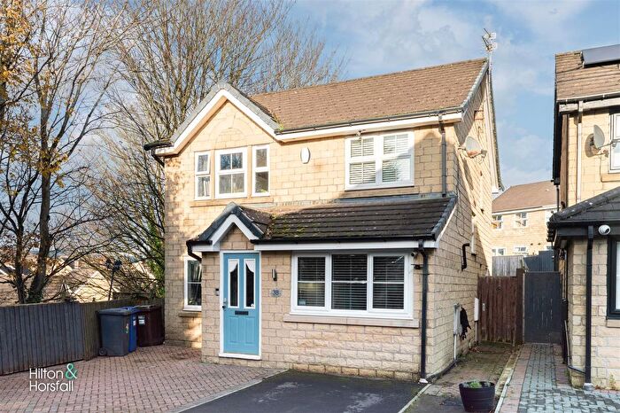 4 Bedroom Detached House For Sale In Quakers View, Brierfield, BB9
