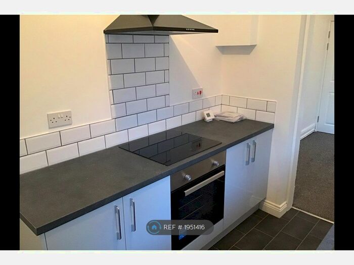 2 Bedroom Terraced House To Rent In Angle Street, Middlesbrough, TS4