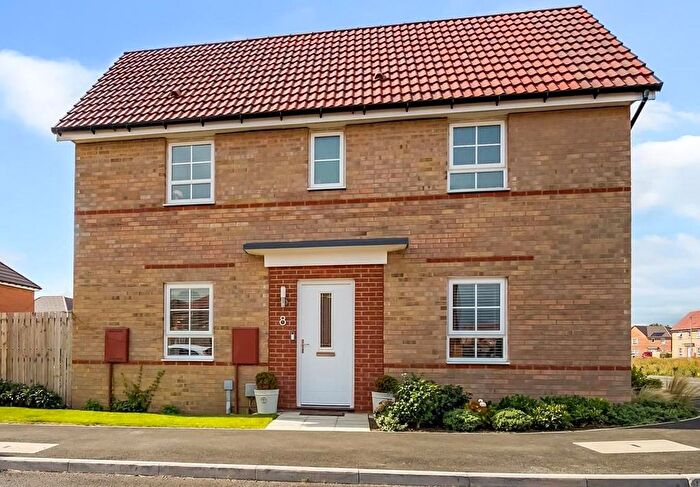 3 Bedroom Semi-Detached House For Sale In Browdie Road, Darlington, DL2