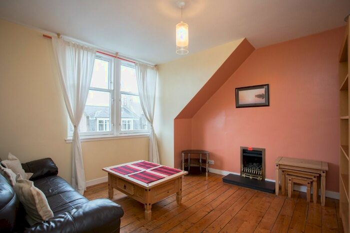 1 Bedroom Flat To Rent In Rosemount Place, Rosemount, Aberdeen, AB25