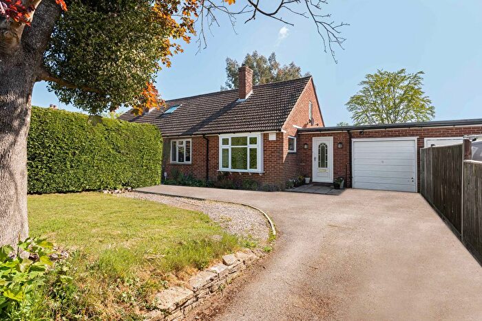 2 Bedroom Semi-detached Bungalow For Sale In Pulens Lane, Petersfield, Hampshire, GU31