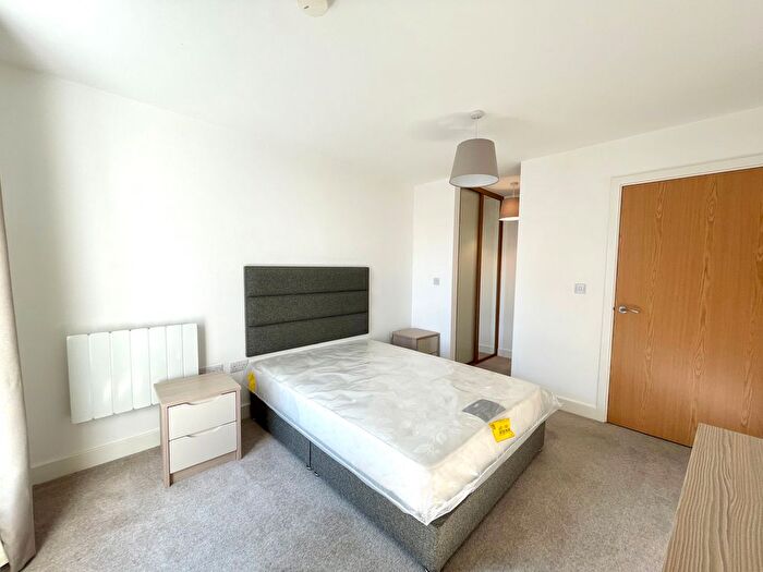 1 Bedroom Flat To Rent In Turnpike Lane, Faygate, Horsham, RH12