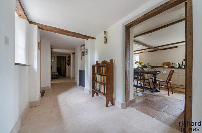 4 Bedroom Detached House For Sale In Marston Meysey, Swindon, Wiltshire, SN6