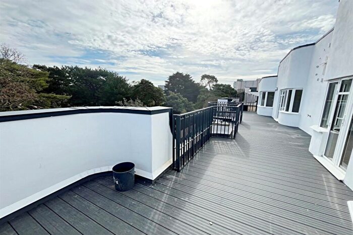 4 Bedroom Flat To Rent In Bournemouth, BH1