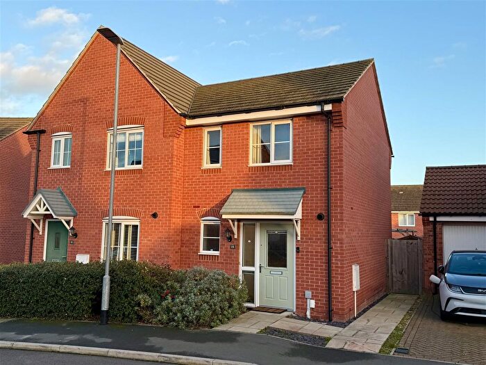 2 Bedroom Semi-Detached House For Sale In Catterick Road, Bourne, PE10