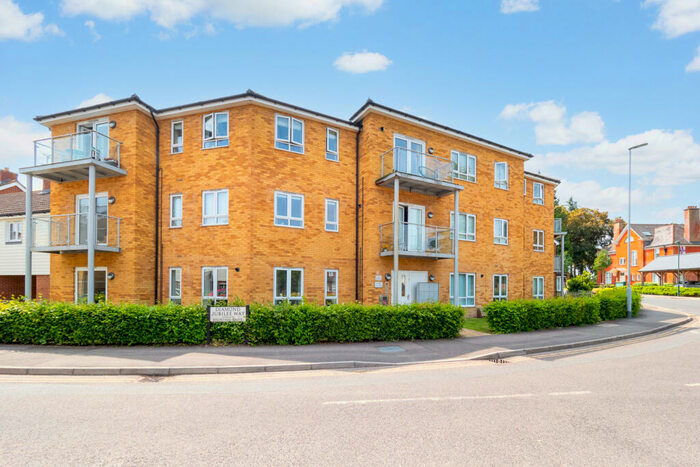2 Bedroom Apartment To Rent In Diamond Jubilee Way, Carshalton, SM5