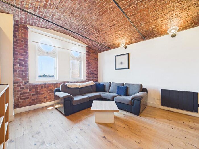 2 Bedroom Apartment To Rent In Waterloo Wareshou, Waerloo Road, Liverpool, L3