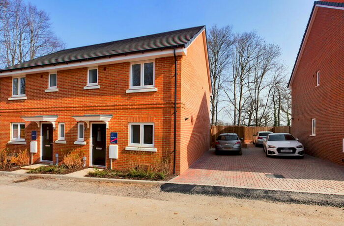 3 Bedroom Semi-Detached House To Rent In Claves Crescent, Welwyn Garden City, AL7