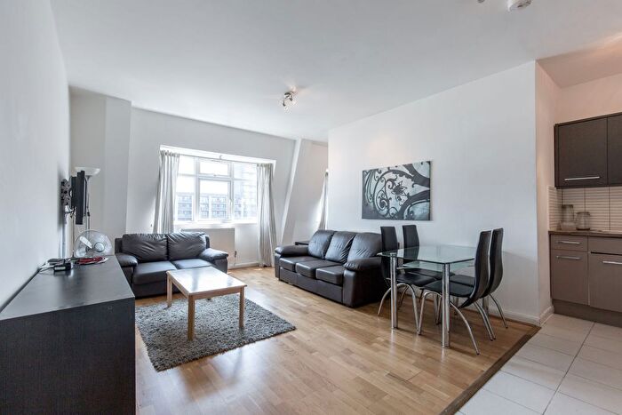 3 Bedroom Flat To Rent In Homerton High Street, London, E9